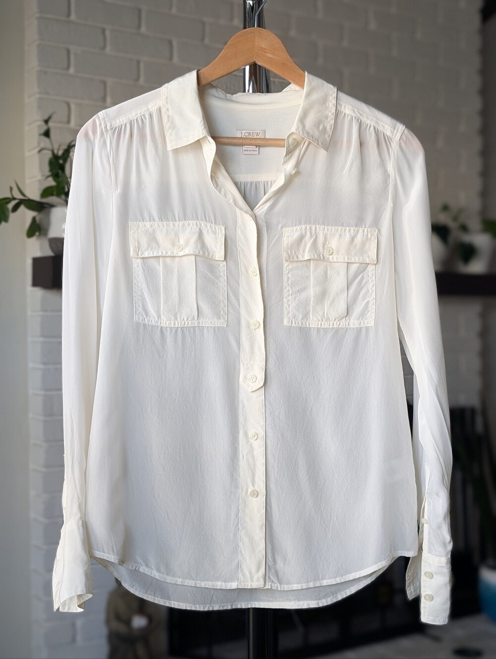 J. Crew Ivory Long-Sleeve 100% Silk Button-Front Utility Shirt Size XXS